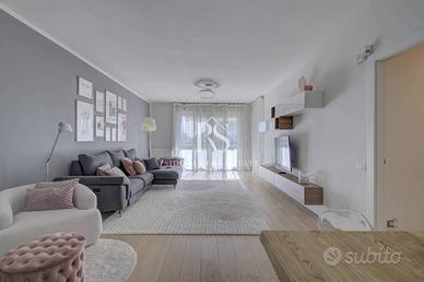 Appartamento di 232 m² con 5 locali a Pioltello