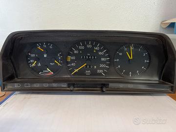 Quadro Strumenti Contachilometri Mercedes 190 W201
