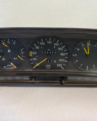Quadro Strumenti Contachilometri Mercedes 190 W201