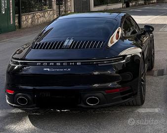 Porsche 911 .1. 4S