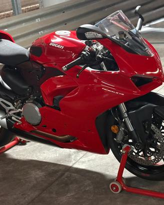 Ducati Panigale V2