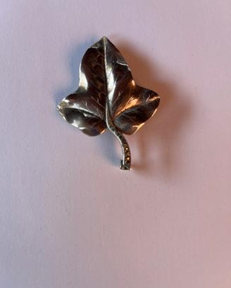 Spilla vintage foglia d’edera Argento