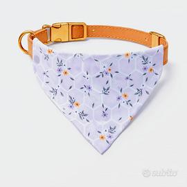 Bandana per cani floreale fatta a mano