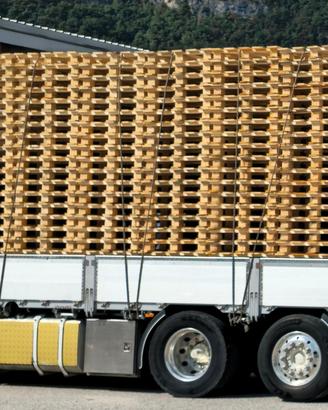 Scania 560