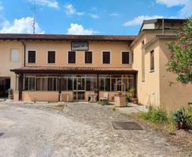 Casa in linea con pertinenza
