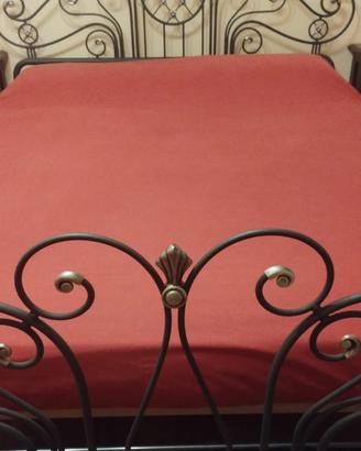 Letto matrimoniale