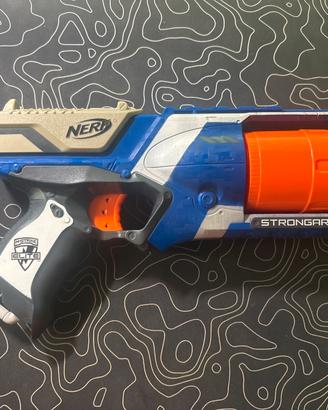 Nerf shootgun + pistola