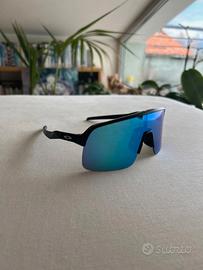 Oakley Sutro Lite