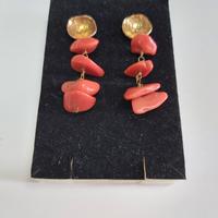 Orecchini in corallo e argento