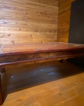 Tavolino in legno