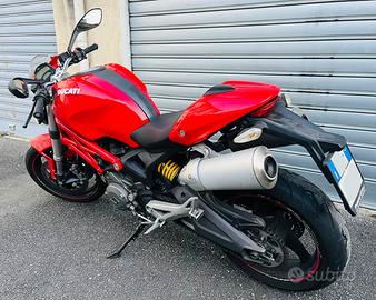 Ducati Monster 696+ (2008) come nuova
