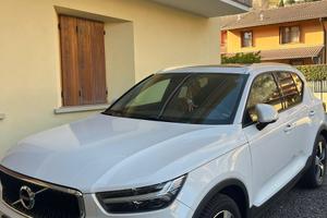 Volvo XC40 anno 2018