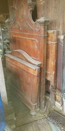 Testate di letto in legno