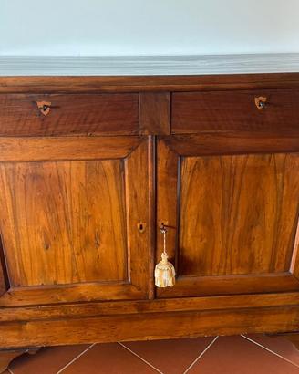  Credenza in noce 