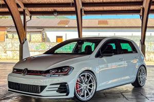 Volkswagen Golf GTI performance stage 3 +