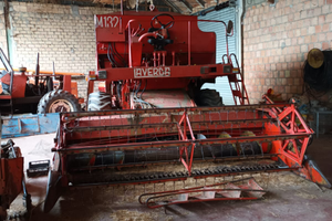 Mietitrebbia Laverda M 132