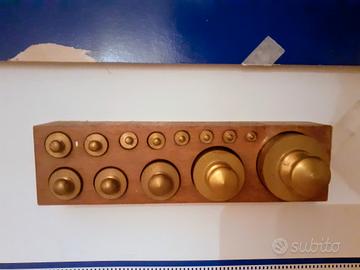 Set completo di pesi in ottone