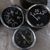 Termometri Fiat d'epoca e manometri vari