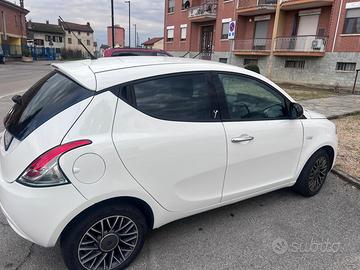 Lancia Ypsilon 3 serie 1.2