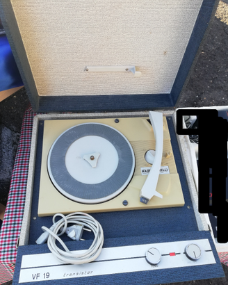 Giradischi RADIO MARELLI VF19 transistor