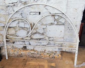 letto matrimoniale in ferro battuto