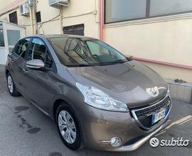 PEUGEOT 208 1400HDi