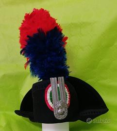 PENNACCHIO CON LUCERNA carabinieri non più in uso