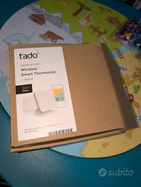Termostato tado V3+ Wireless Kit con Stand Box