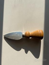 Coltello per grana Sanelli 90’ Made in Italy