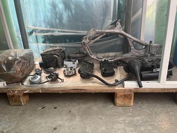 RICAMBI MOTO E MOTORINI