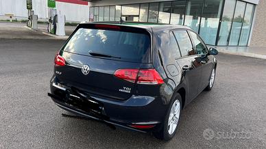 Golf 7 (color Nera) 1.4TGI Bluemotion (10/2016)