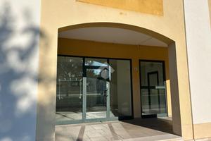 NEGOZIO A NERVESA DELLA BATTAGLIA