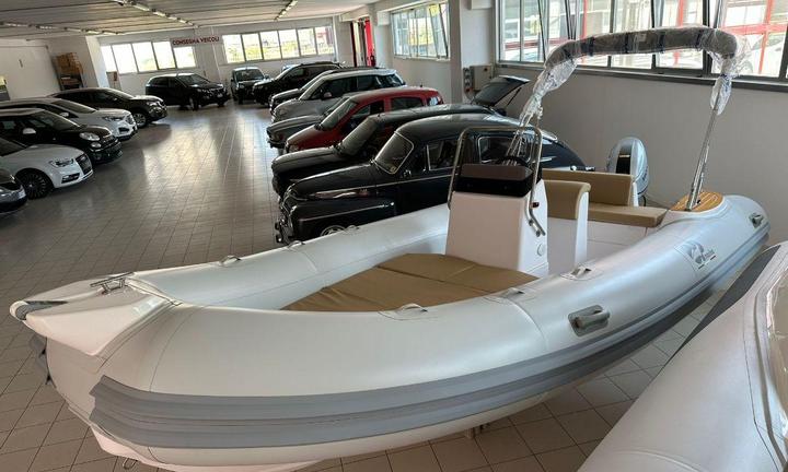 [ALTRO] OP MARINE 5.80 GOMMONE