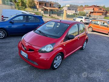 Toyota Aygo 1.0 12V VVT-i 5 porte Now