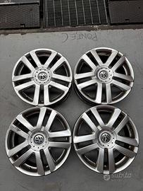 4 CERCHI IN LEGA ORIGINALI DA 17 VW GOLF USATI