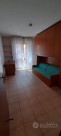 Stanza con bagno privato / anagnina