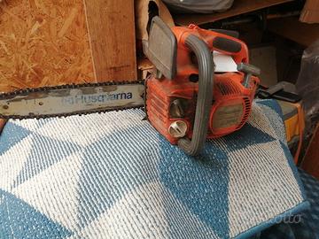motosega husqvarna 334T