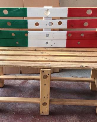 Panchina in legno nuova