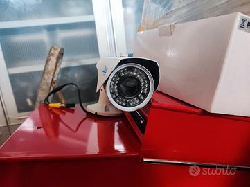 Telecamera varifocale