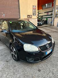 Volkswagen  Golf 5  1.9 tdi