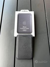 Apple iPhone FineWoven Wallet con MagSafe