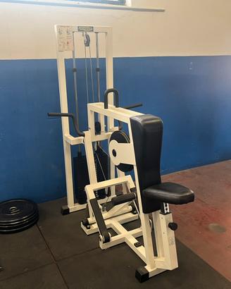 Vertical row machine Technogym