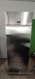 Electrolux Frigo Dig 670lt 1 porta