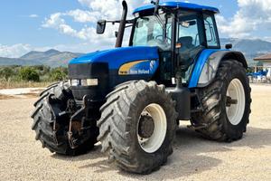 TRATTORE NEW HOLLAND TM190