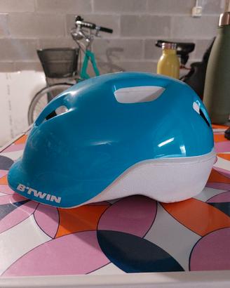 Casco da bici per bambino, misura 48-52 cm.