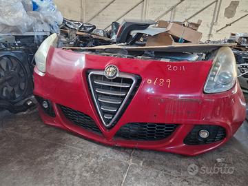 Alfa Romeo Giulietta musata muso frontale 