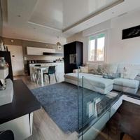 IN ZONA COSTA AZZURRA CONFORTEVOLE BICAMERE ARR...