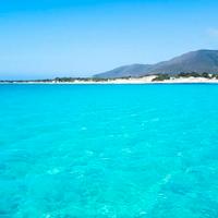 TEULADA (SU) Casa indipendente con giardino