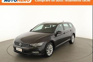 VOLKSWAGEN Passat Variant SL57604