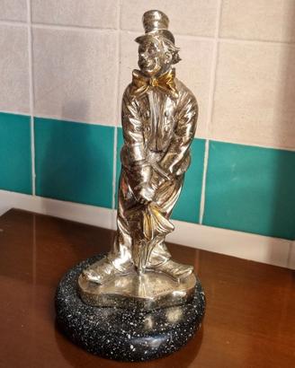 Statuetta clown argentata firmata su base in marmo